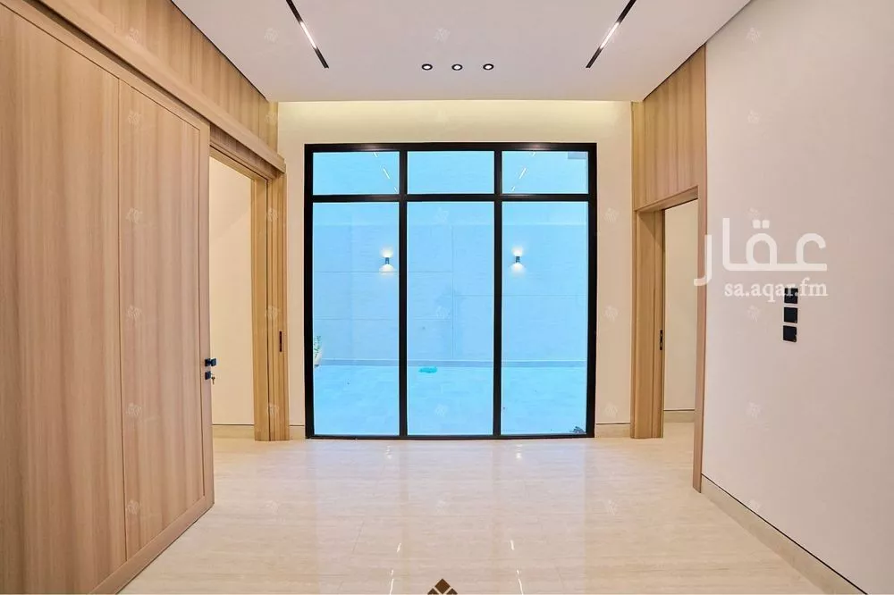 5 bedroom villa in Al Mahdiyyah 8