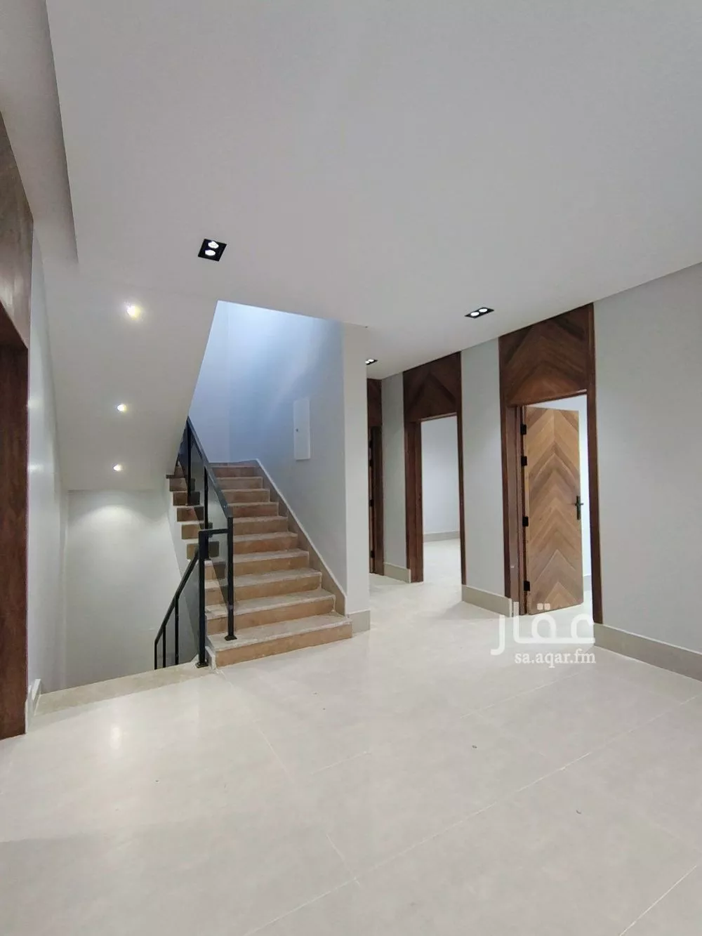 5 bedroom villa in Okaz 17