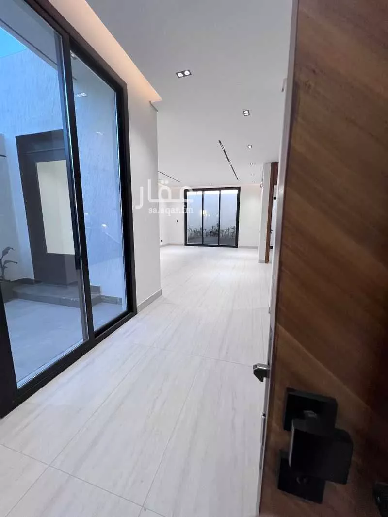 6 bedroom villa in Al Safa 11
