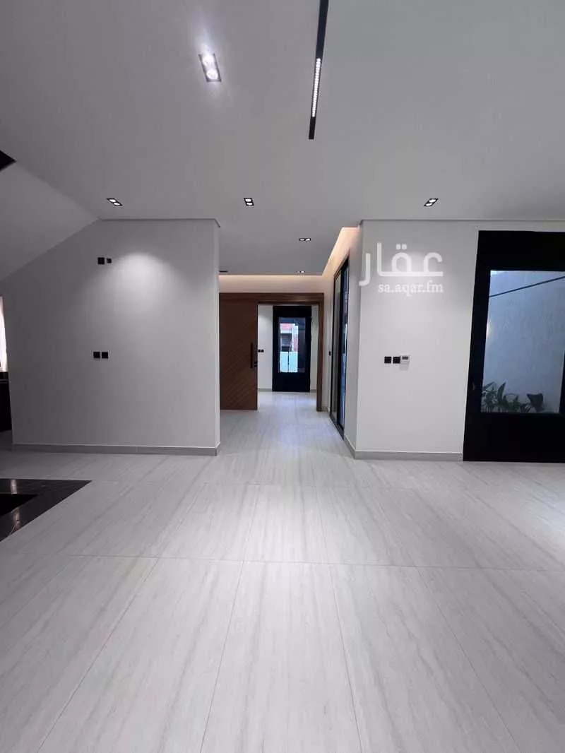 6 bedroom villa in Al Safa 13