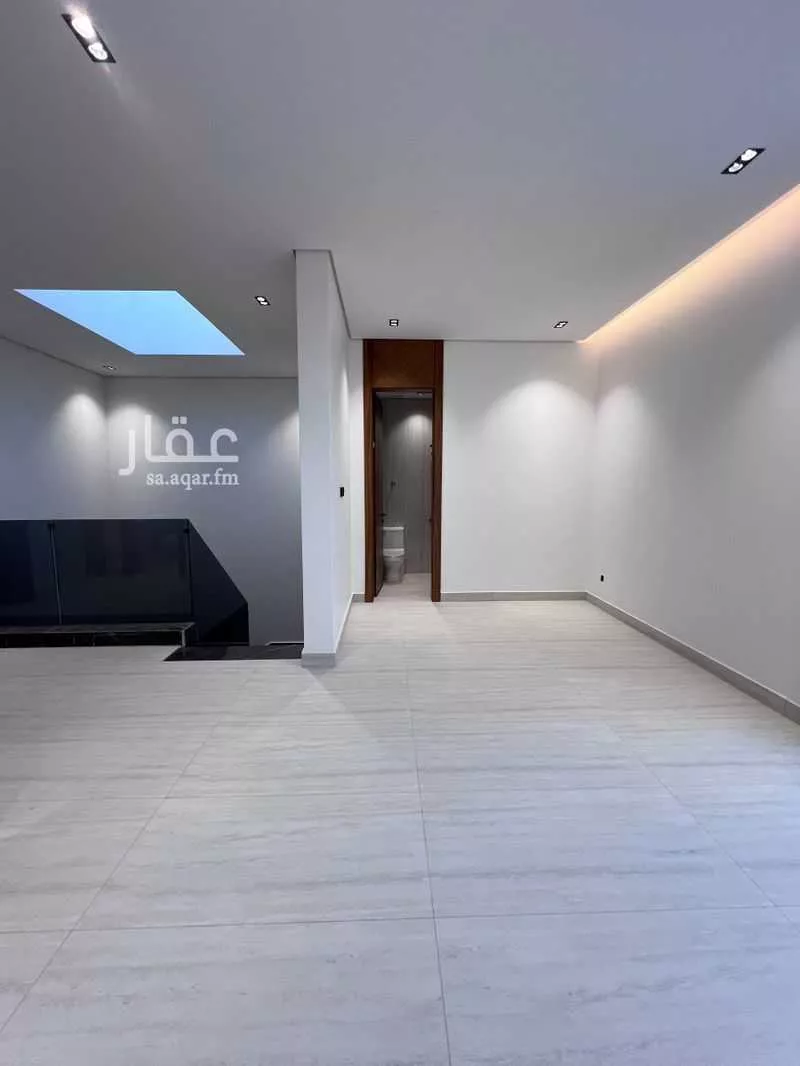6 bedroom villa in Al Safa 15