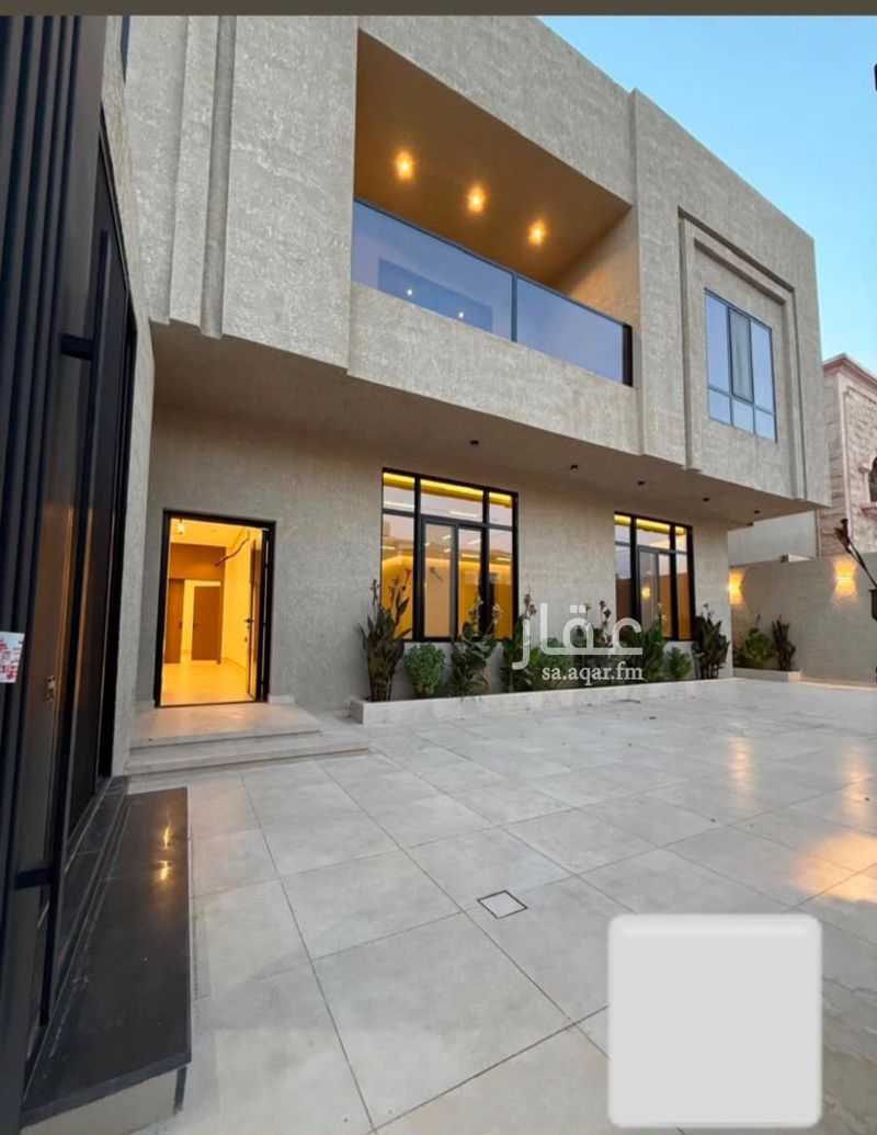 3 bedroom villa in At Tahliyah, Eastern Province 2
