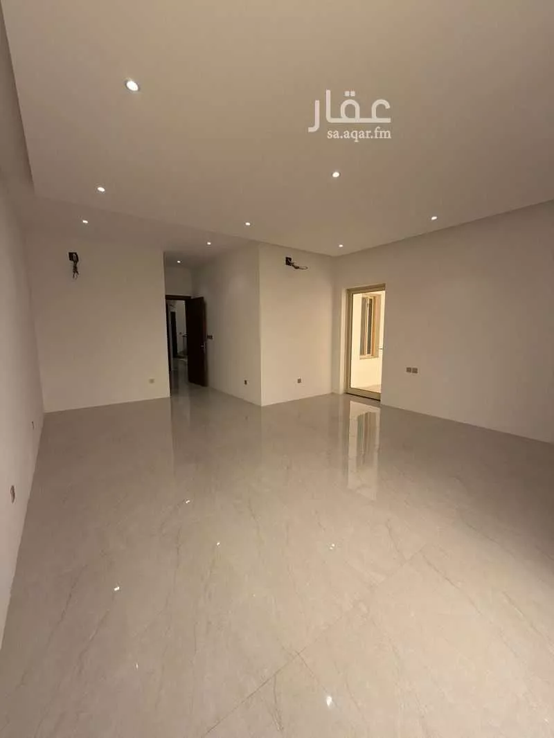 فيلا 10 غرف في الرمال 11