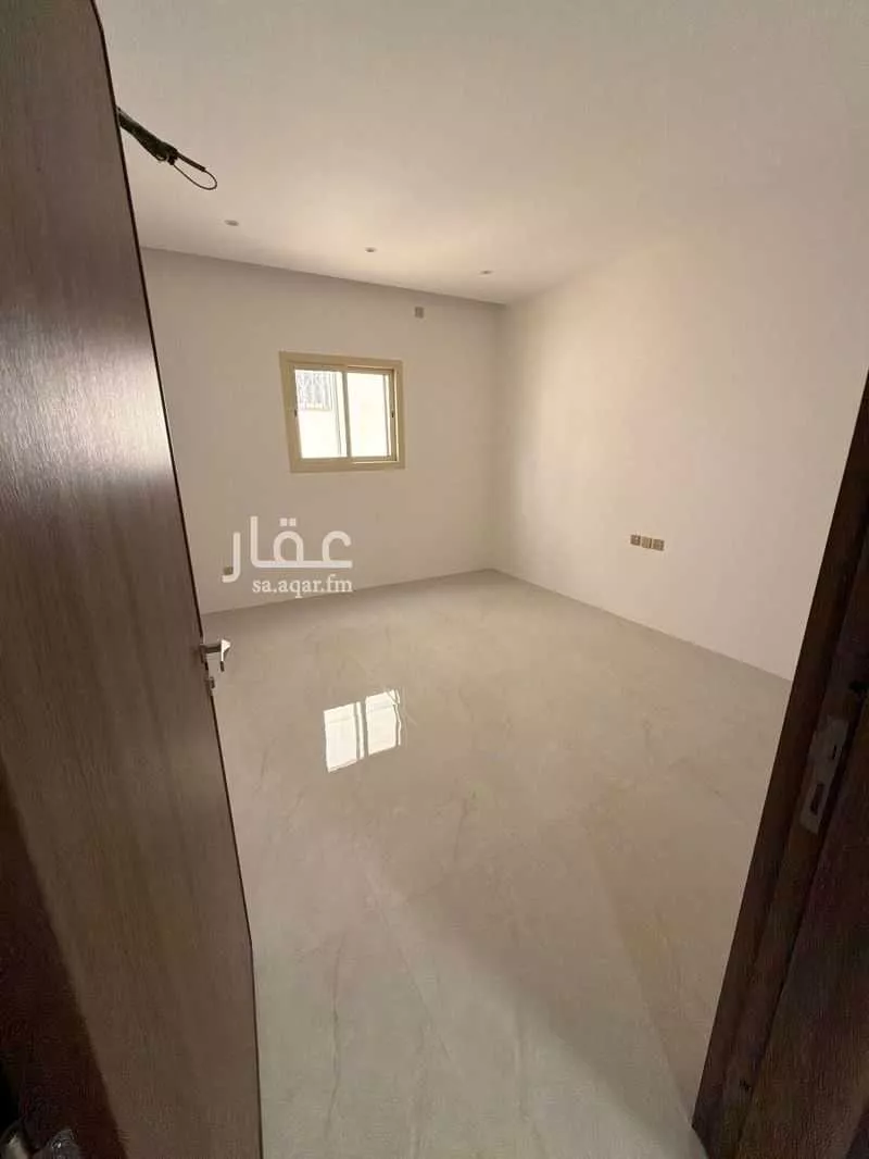 فيلا 10 غرف في الرمال 16