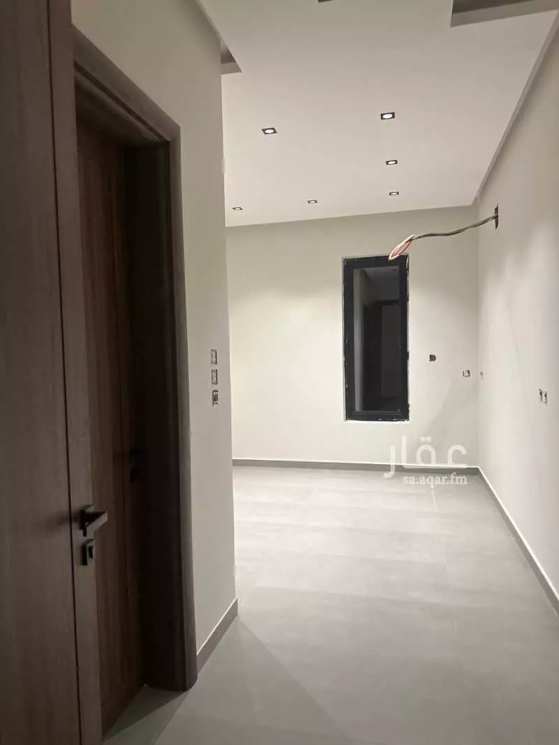 6 bedroom villa in Al Rabwa 10