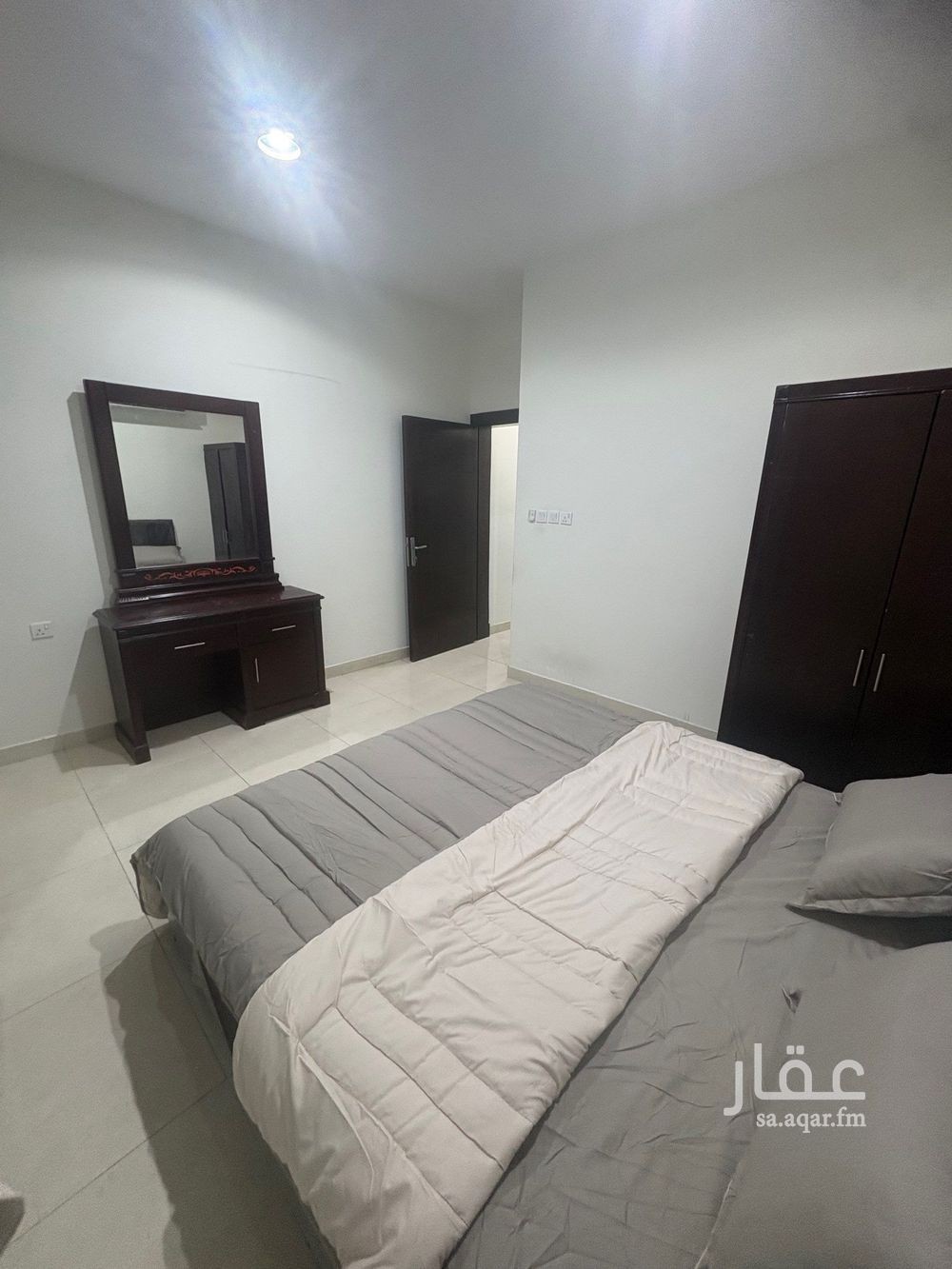 شقة في الثقبة
