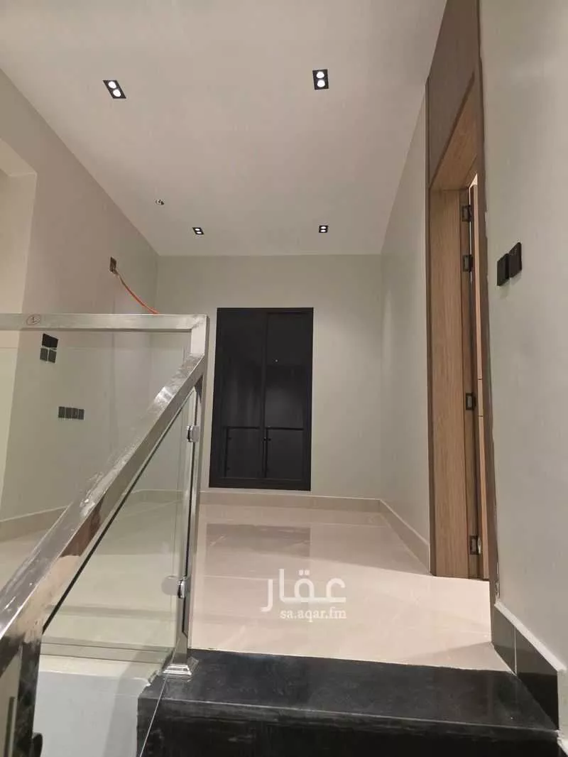 فيلا 5 غرف في ديراب 11
