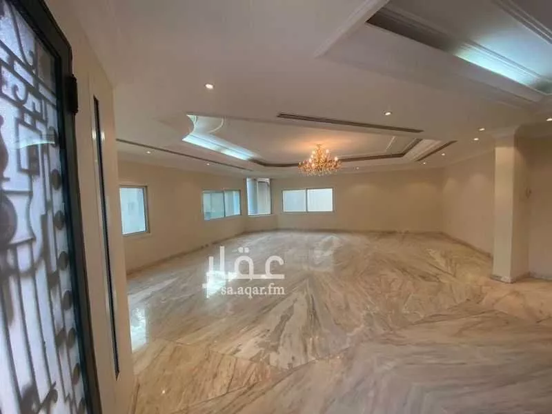 فيلا 5 غرف في المغرزات 13