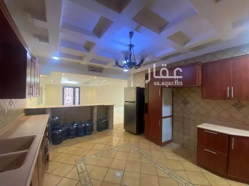 فيلا 5 غرف في المغرزات 21