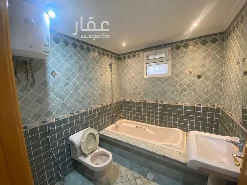 فيلا 5 غرف في المغرزات 27