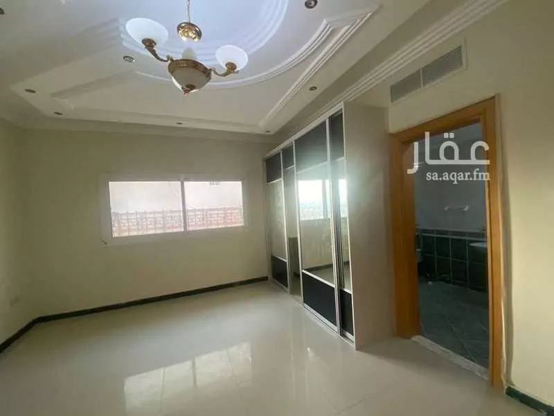 فيلا 5 غرف في المغرزات 29