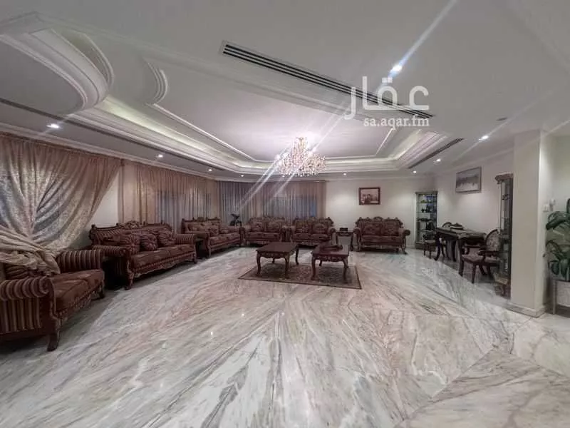 فيلا 5 غرف في المغرزات 5