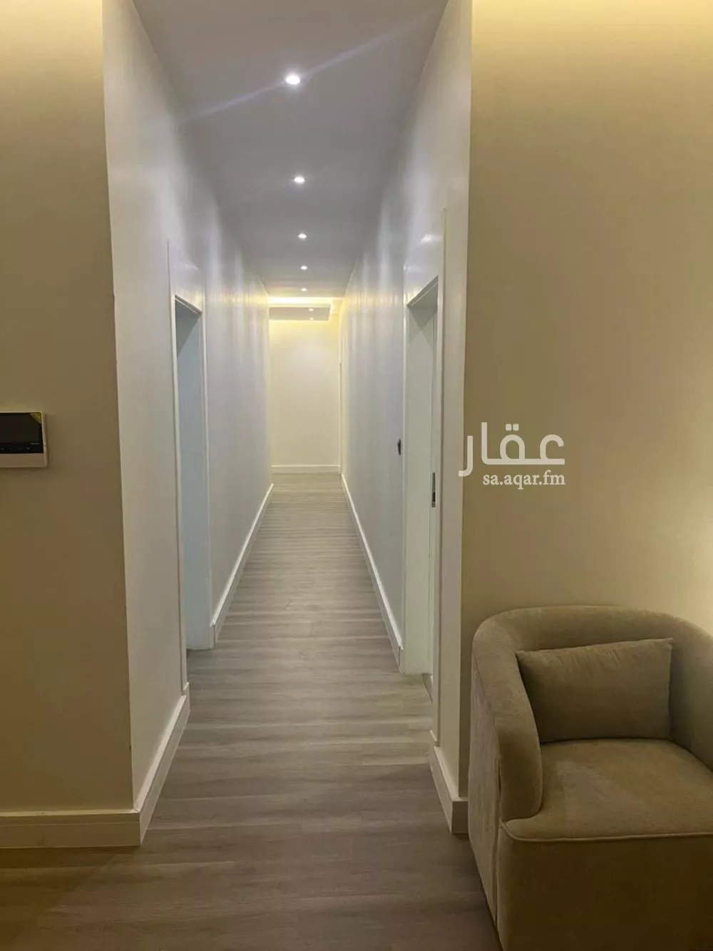 شقة 6 غرف في عكاظ 2