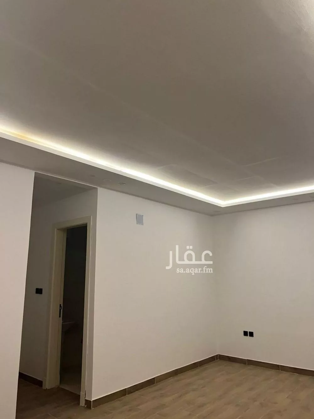 شقة 6 غرف في عكاظ 12