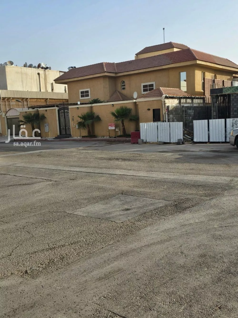 4 bedroom villa in Al Khaleej 21