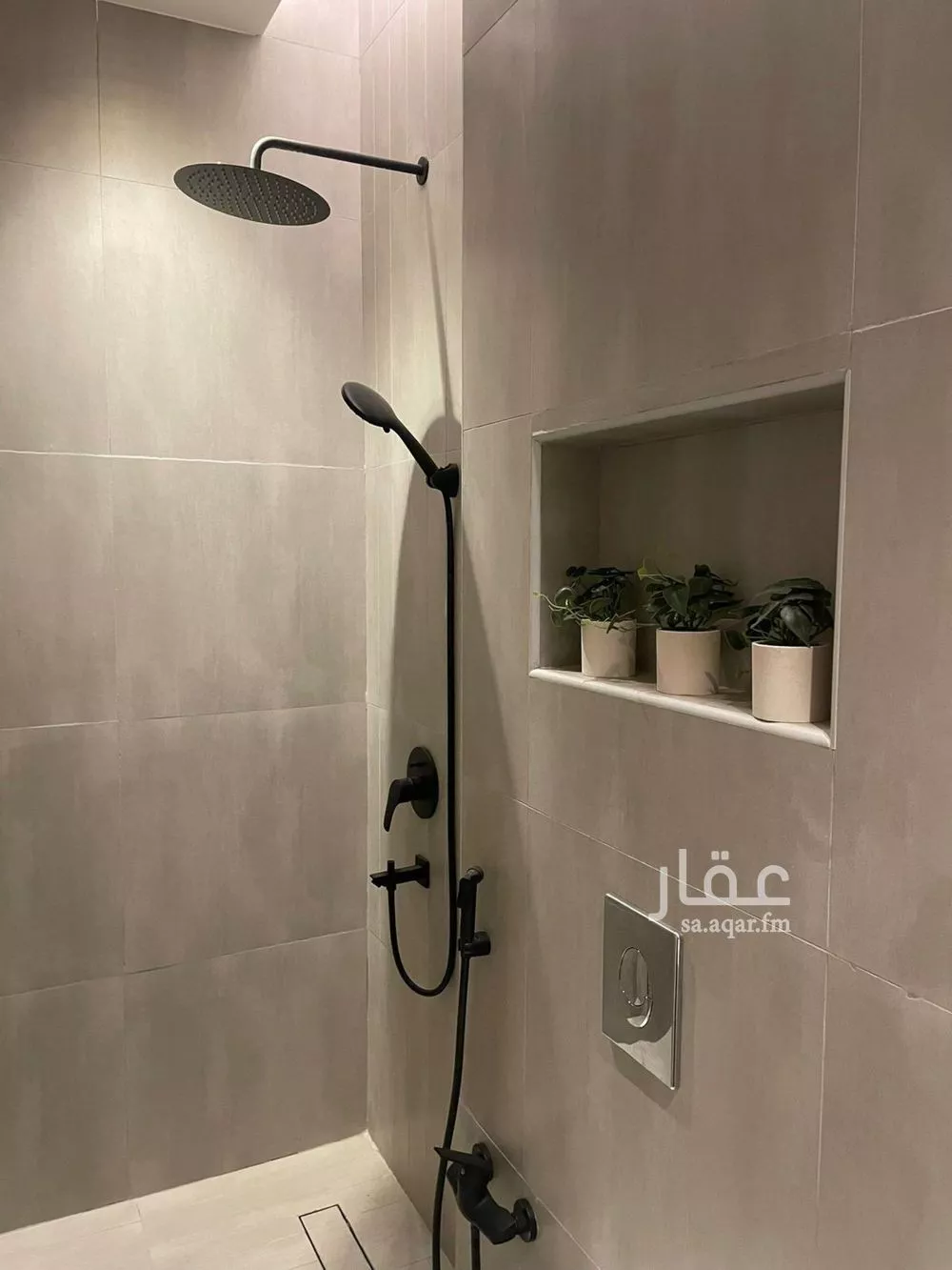 3 bedroom apartment in Al Malqa 12