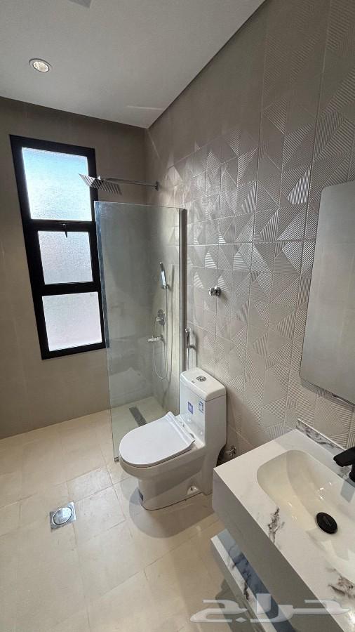 4 bedroom apartment in Al Aziziyah, Madinah 6