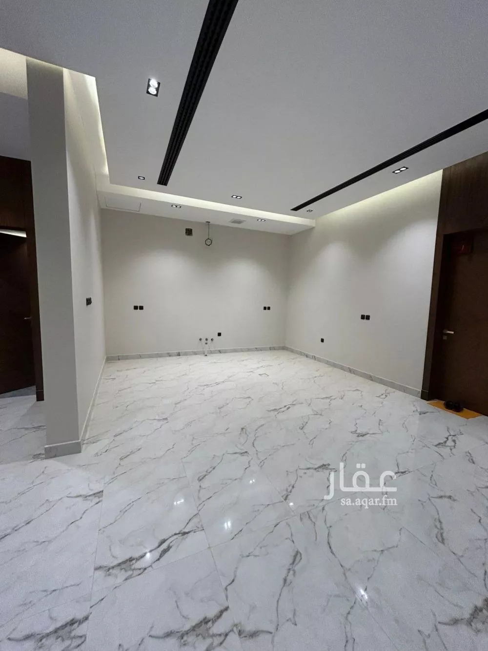 4 bedroom villa in Al Narjis 14
