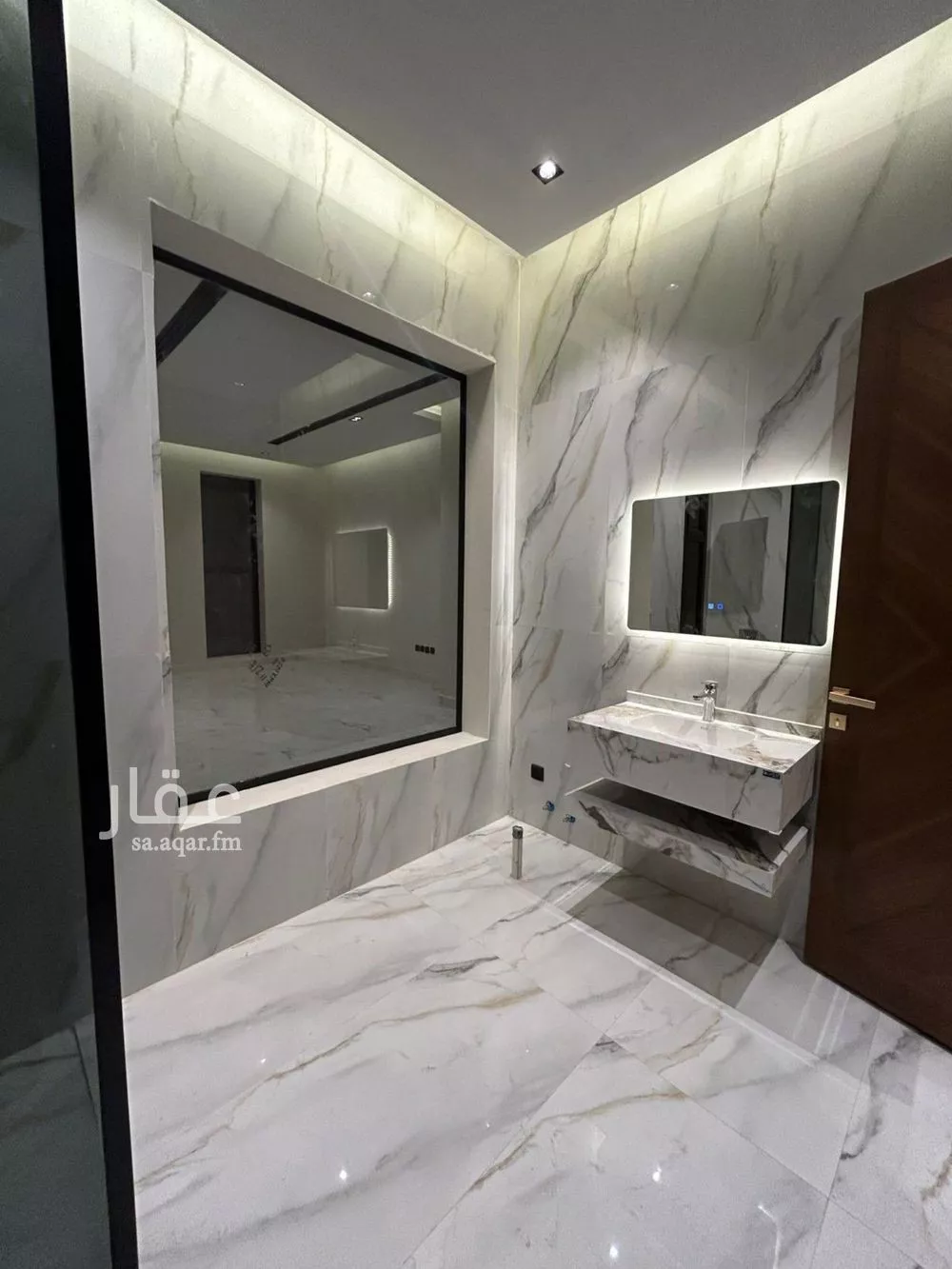 4 bedroom villa in Al Narjis 8