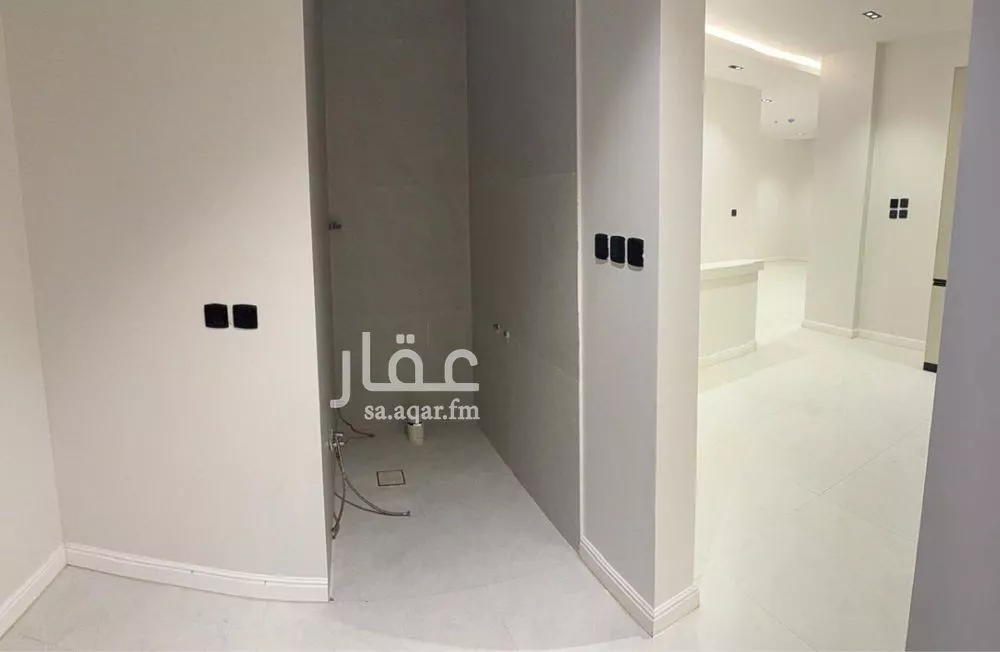 شقة 3 غرف في الملقا 13