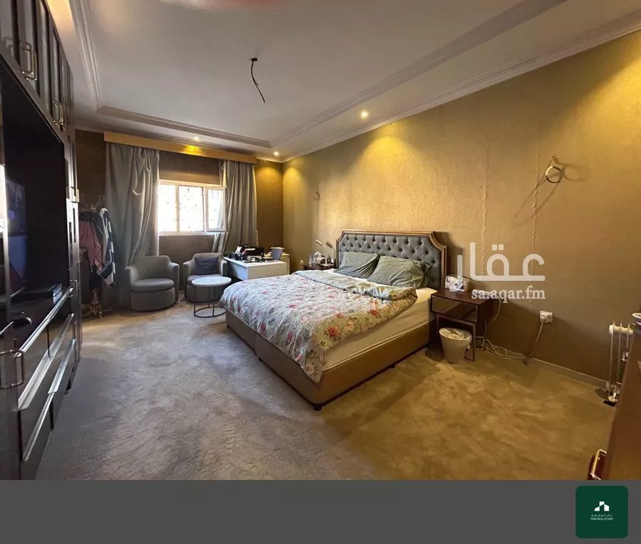 5 bedroom villa in Al Rabie 8