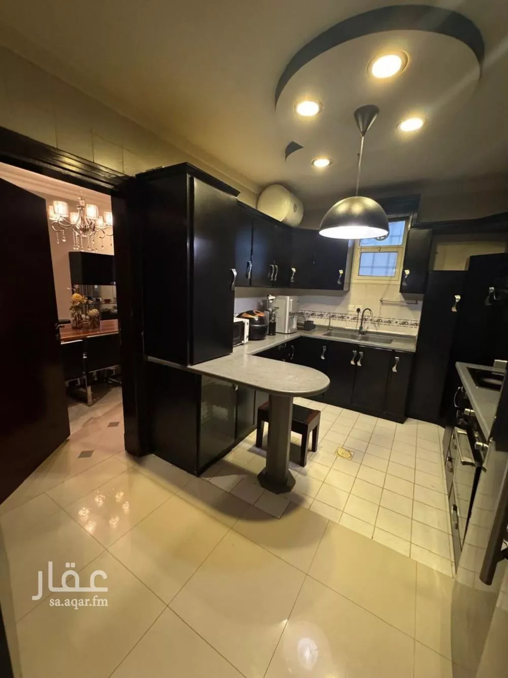 5 bedroom villa in Al Janadriyah 6
