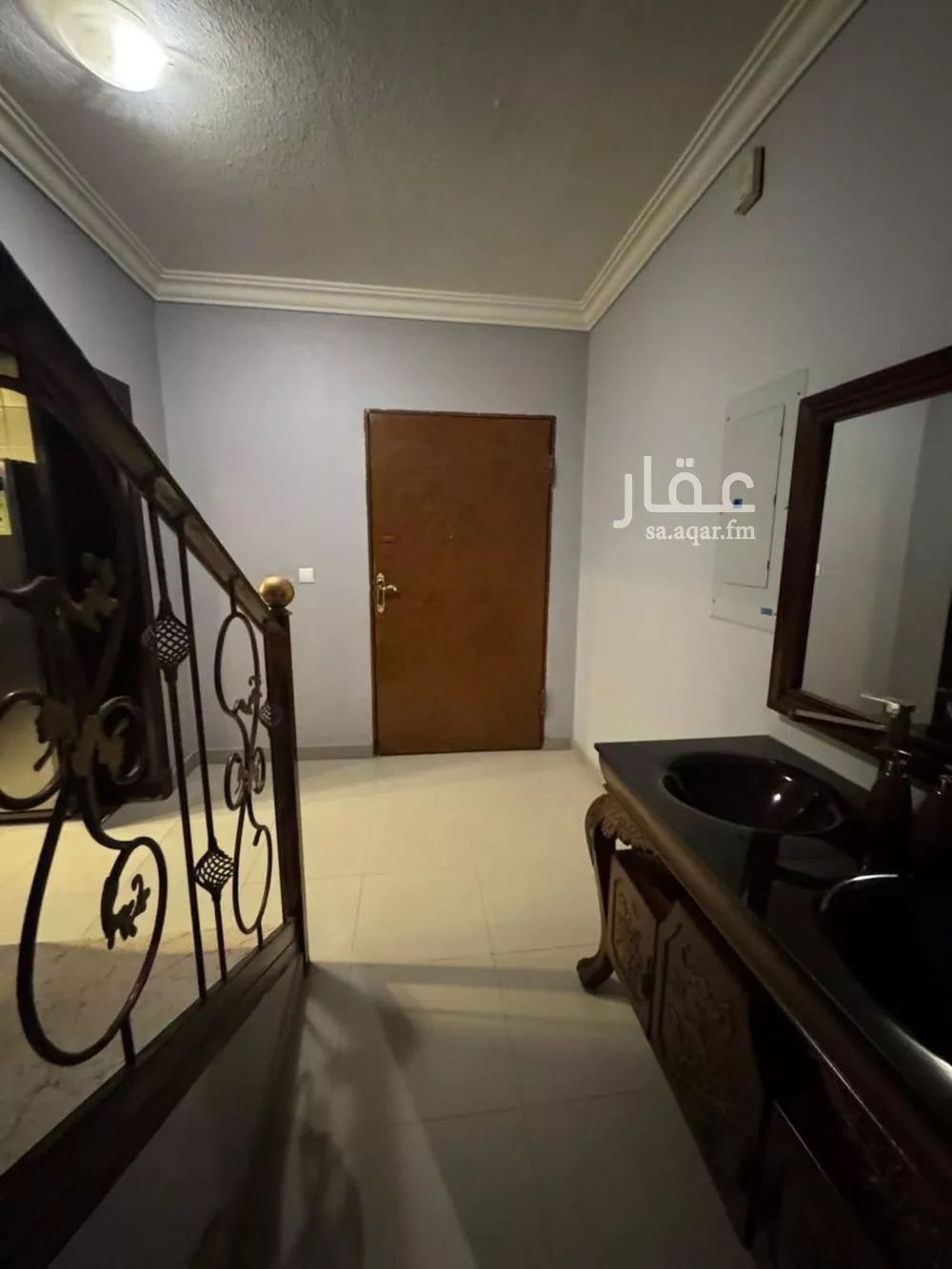 5 bedroom villa in Al Janadriyah 7