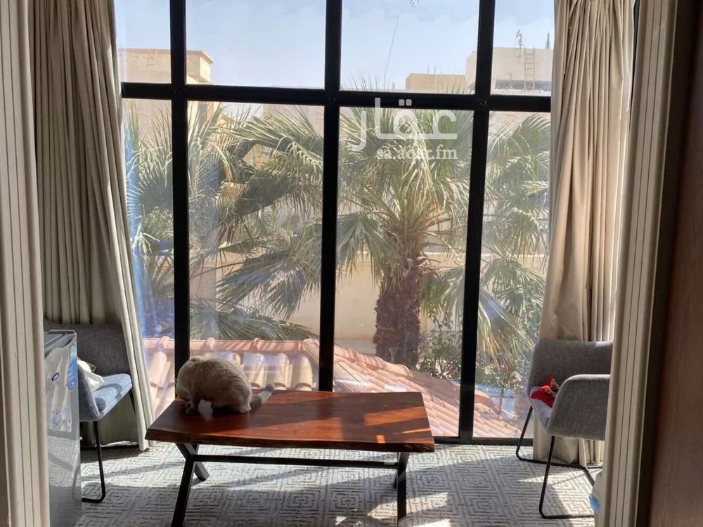 5 bedroom villa in Irqah 9