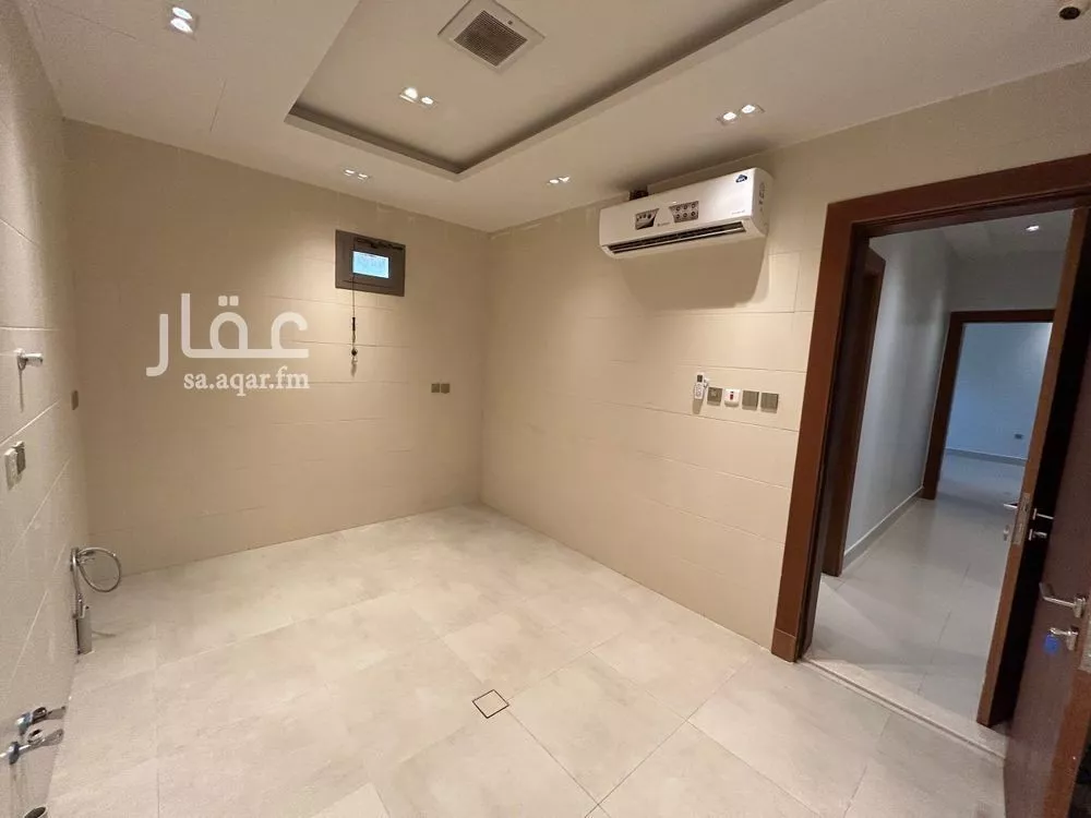 6 bedroom villa in Al Narjis 8
