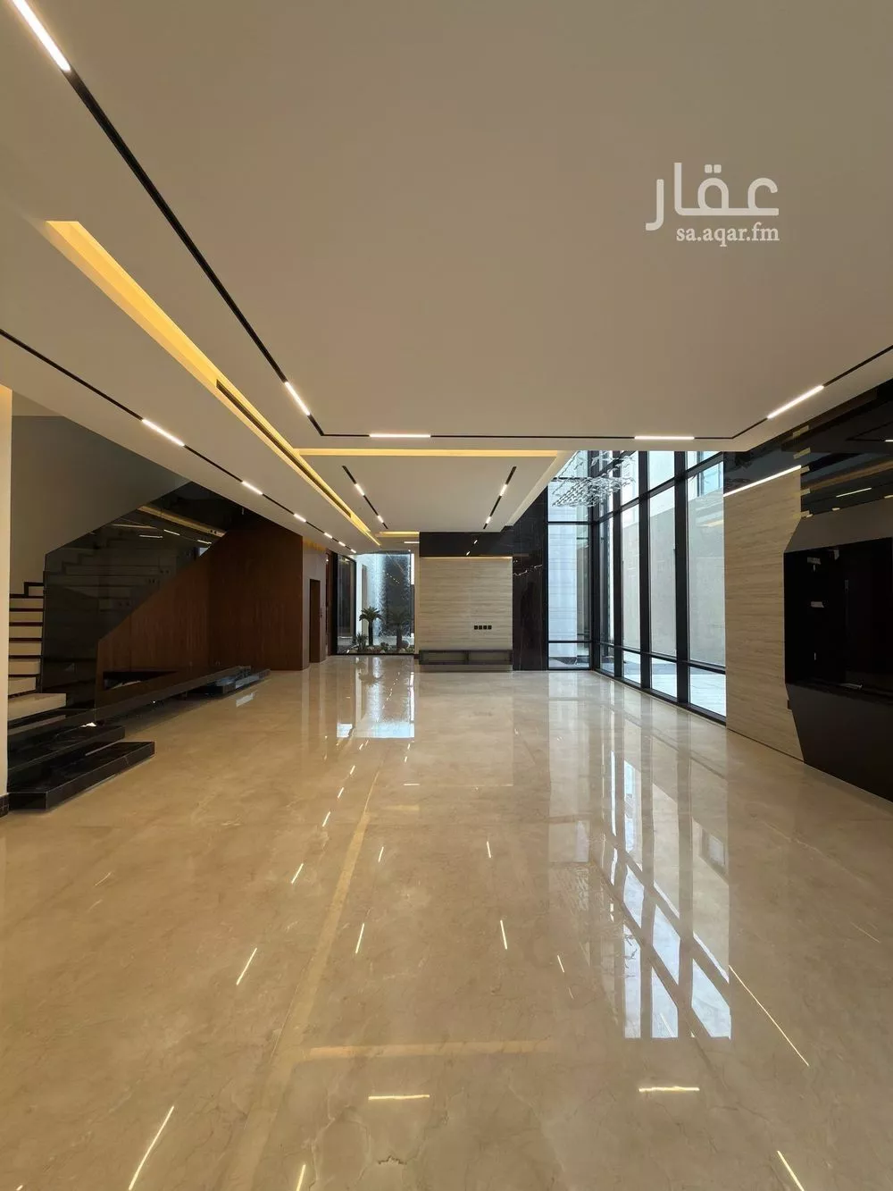 6 bedroom villa in Al Narjis 3