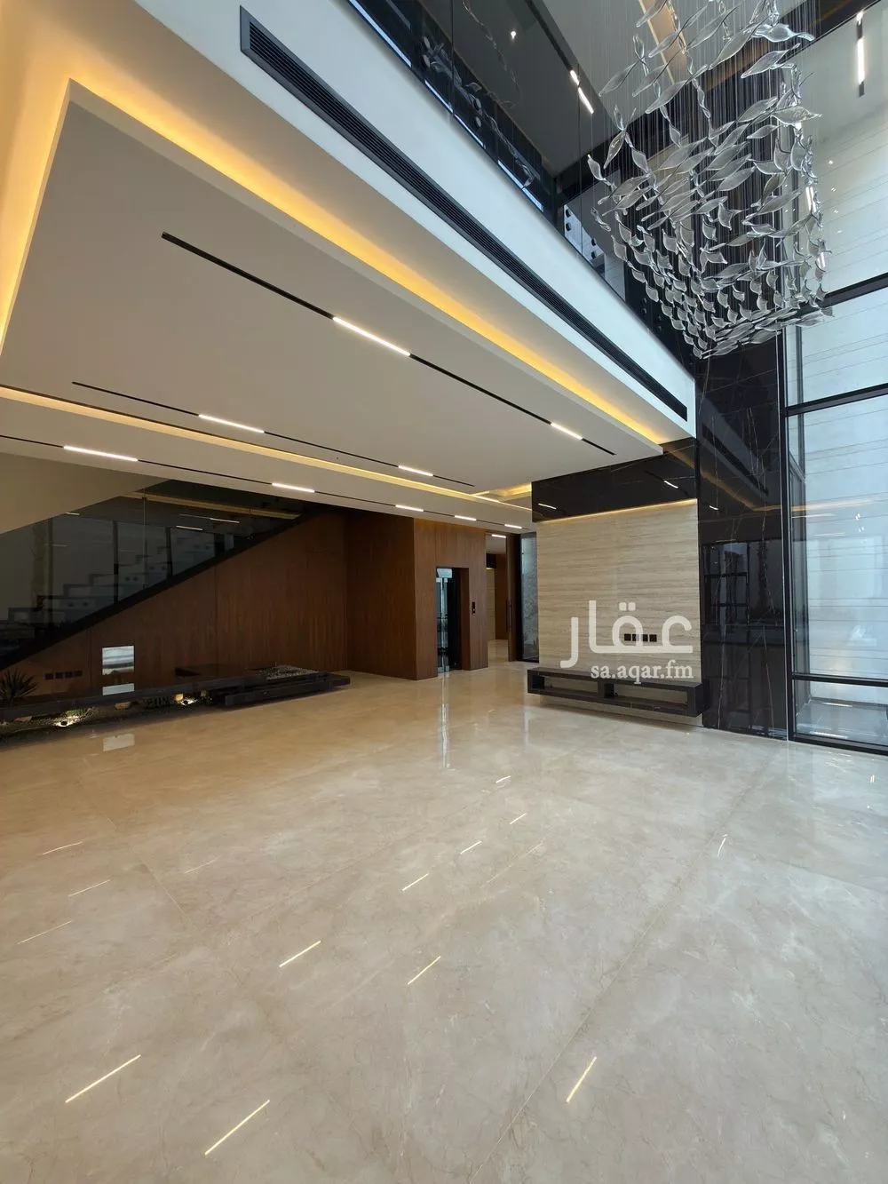 6 bedroom villa in Al Narjis 7