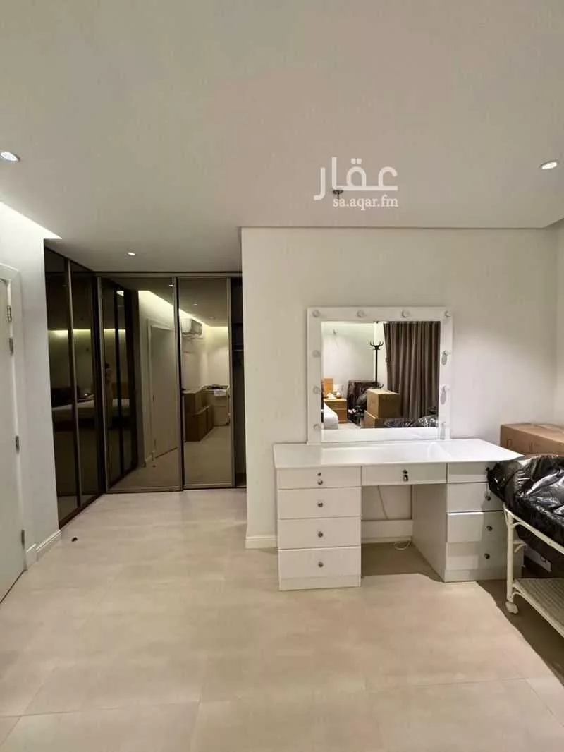 فيلا 5 غرف في النرجس 4