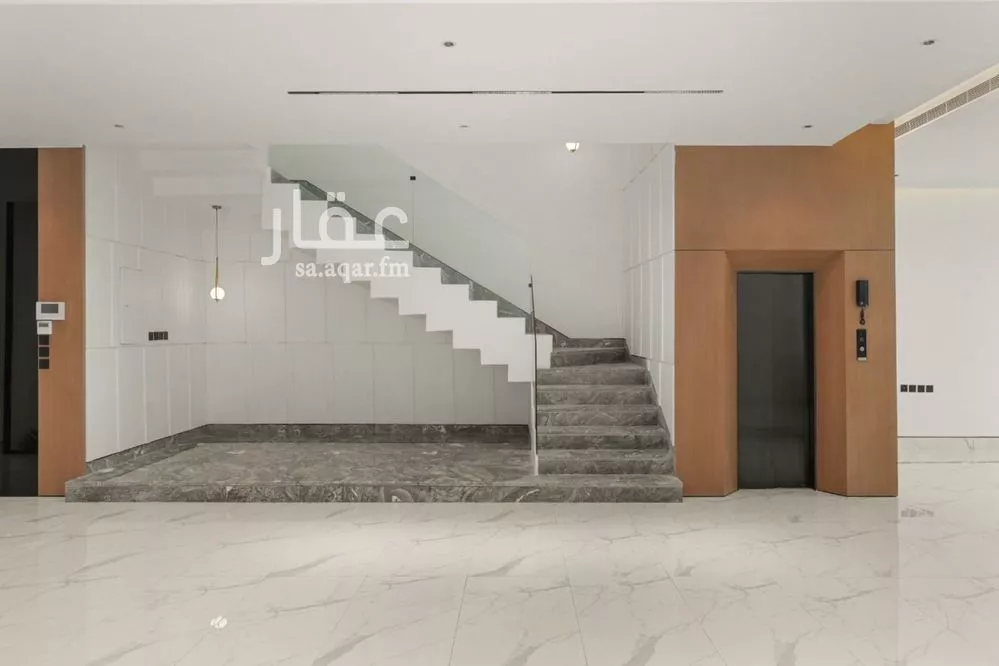 4 bedroom villa in Al Narjis 7