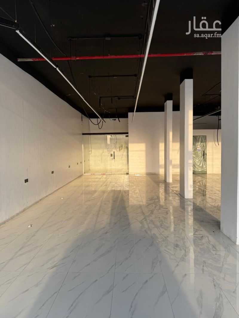 shop in Ash Sharq, Riyadh 3