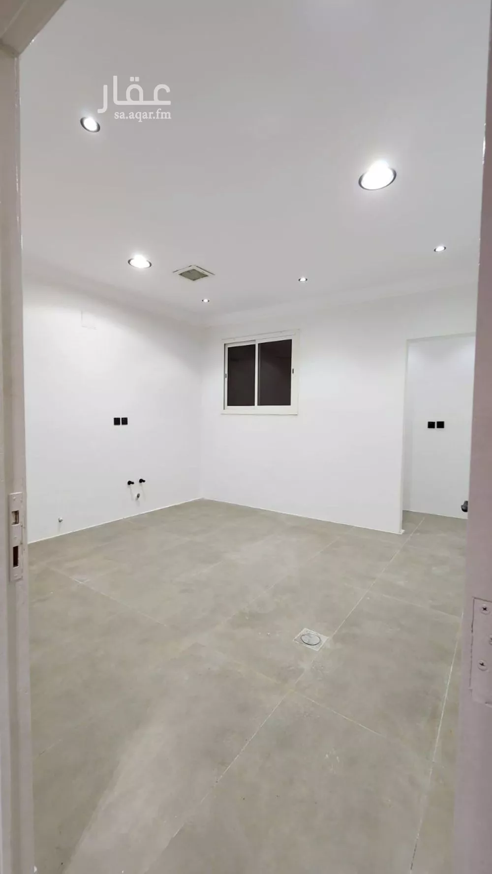 5 bedroom villa in Al Yasmin 12