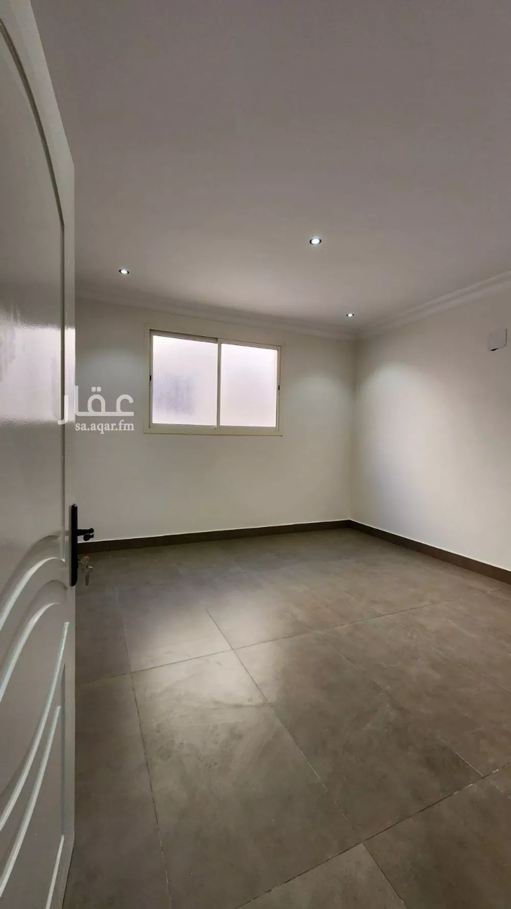 5 bedroom villa in Al Yasmin 14