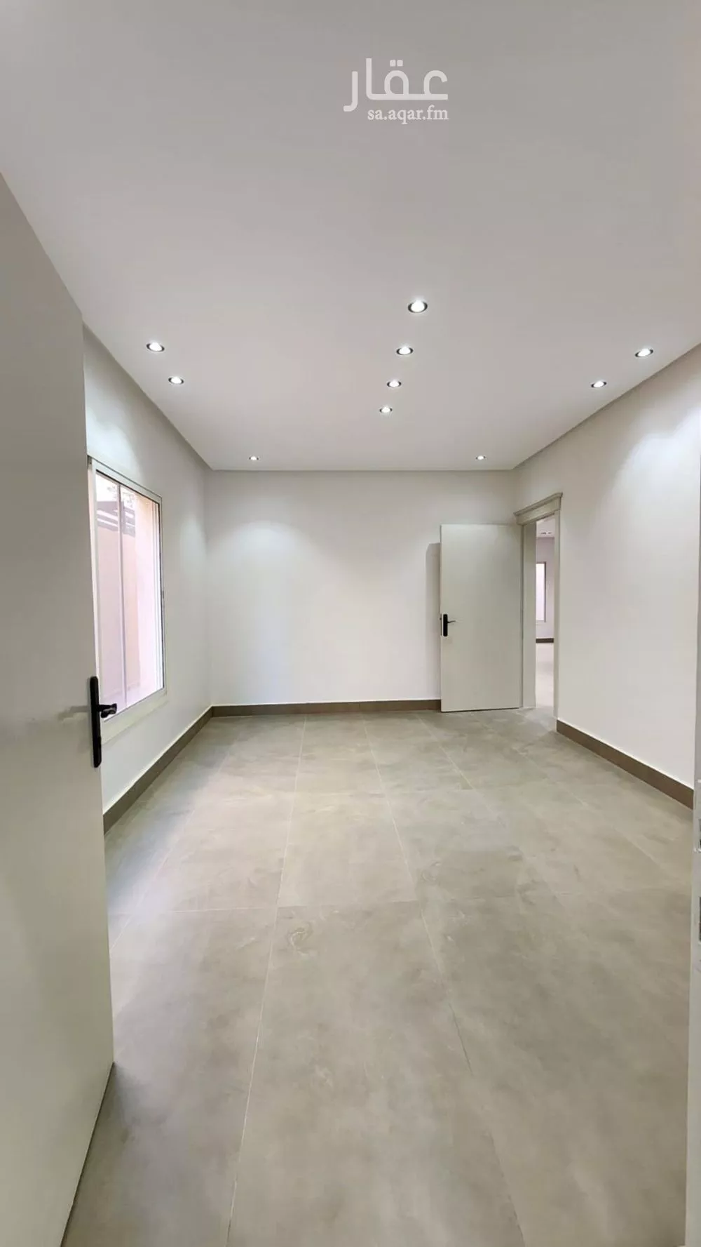 5 bedroom villa in Al Yasmin 6