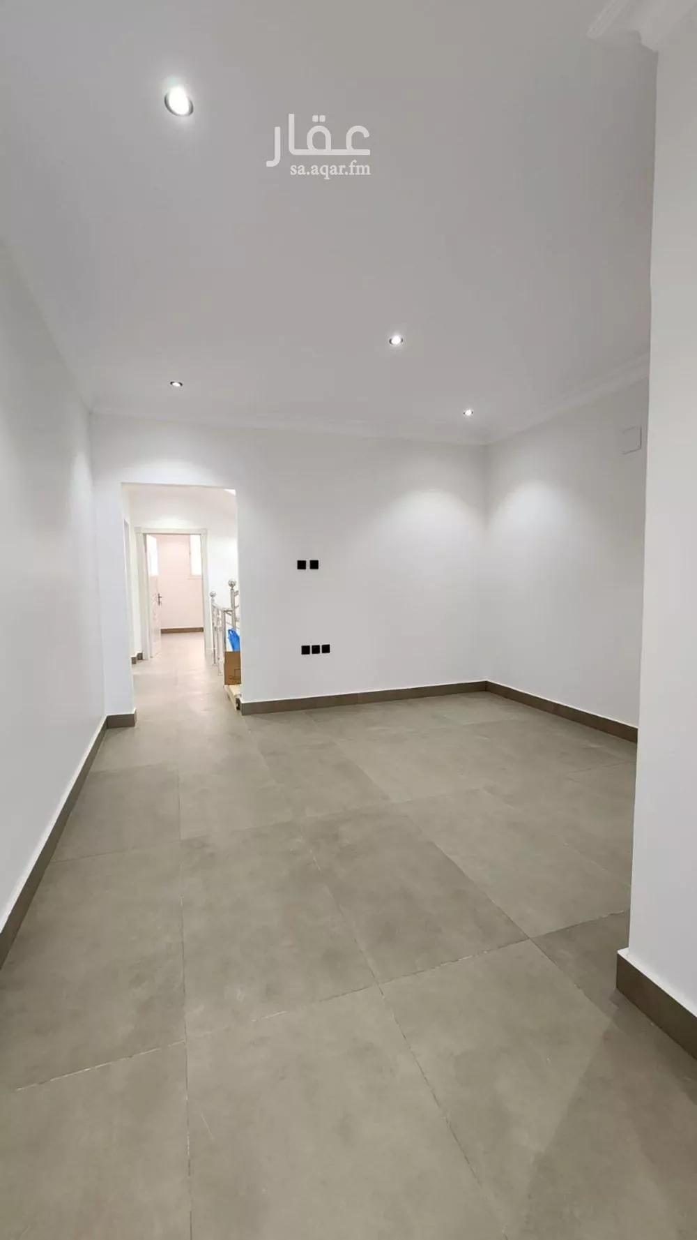 5 bedroom villa in Al Yasmin 9