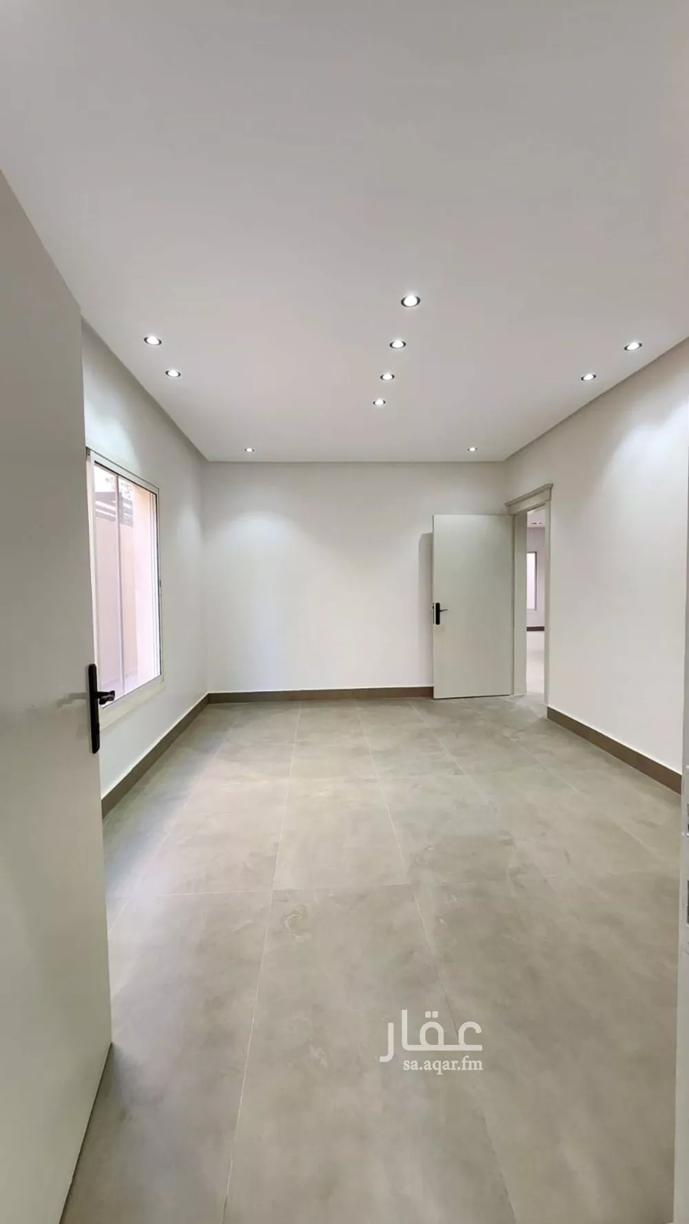 5 bedroom villa in Al Yasmin 10