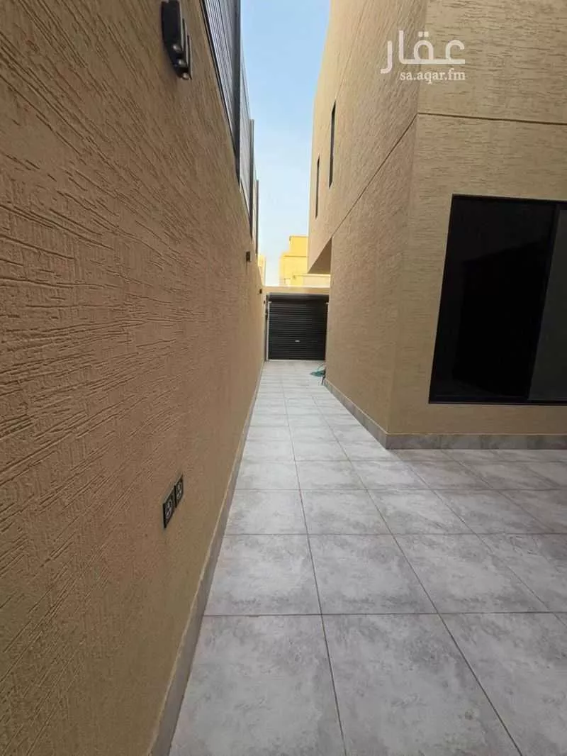 8 bedroom villa in Al Mahdiyyah 5