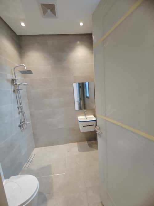 4 bedroom apartment in Al Yarmouk 2