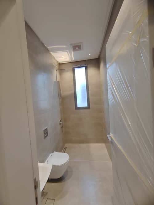 4 bedroom apartment in Al Yarmouk 5