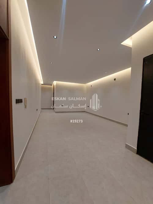 5 bedroom floor in Al Janadriyah 4
