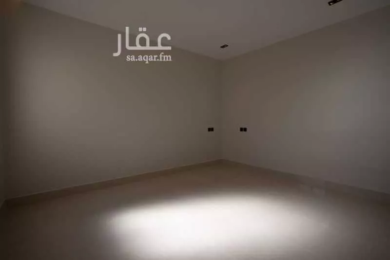 فيلا 5 غرف في ديراب 27