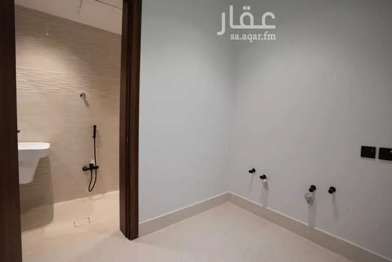فيلا 5 غرف في ديراب 5