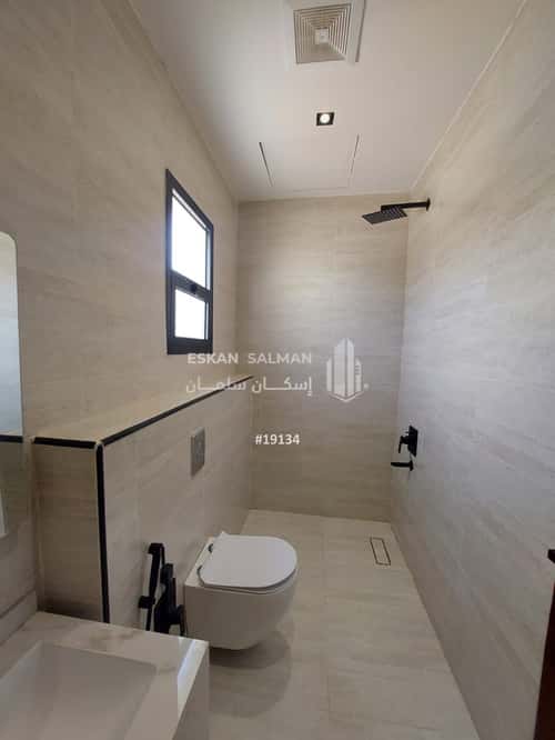 5 bedroom floor in Al Maizilah 5