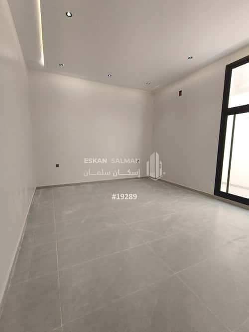 5 bedroom floor in Al Janadriyah 3