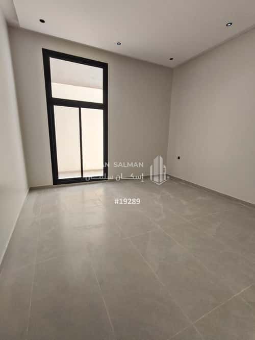 5 bedroom floor in Al Janadriyah 4