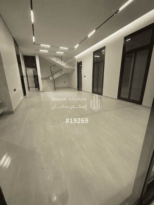 13 bedroom villa in Al Rimal 7