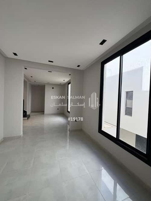5 bedroom apartment in Al Janadriyah 4